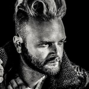 Meet your Posher, Bradley